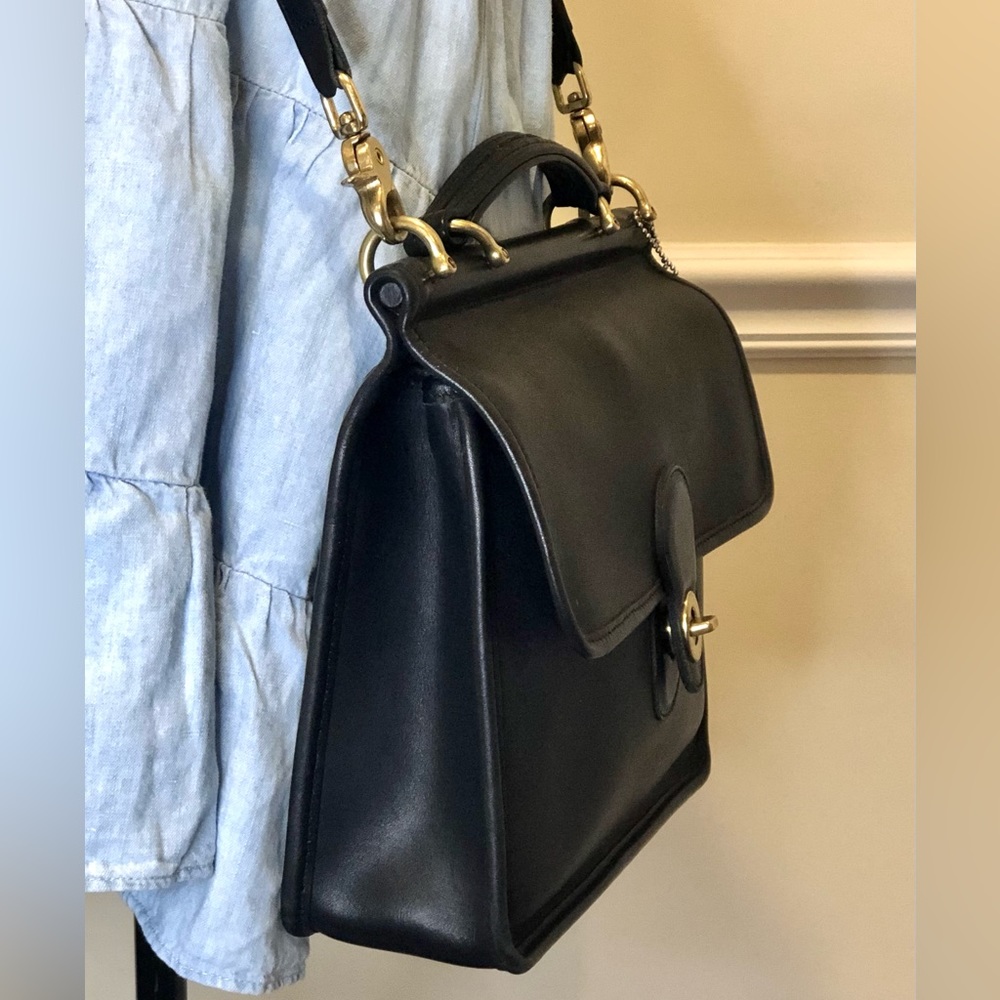 Vintage COACH WILLIS Black Leather Station Turn Lock Crossbody Shoulder Bag - Picture 6 of 15